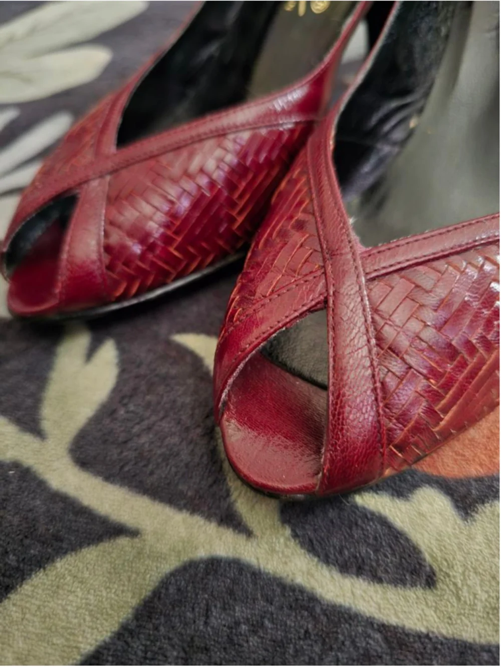 Vintage Caressa Deep Red Woven Peep Toe Heels Size 8 Made in Spain OfficeSiren